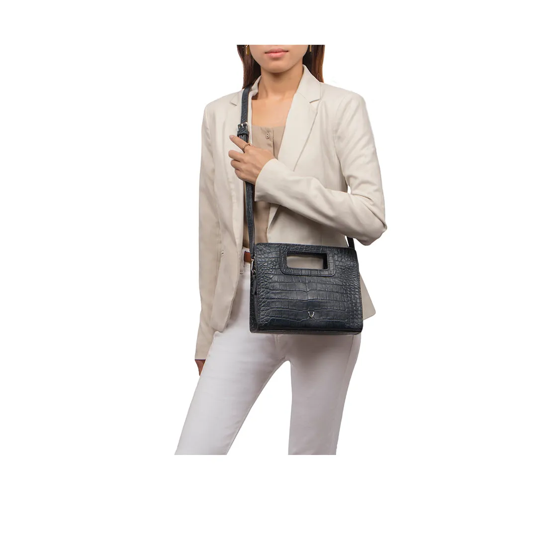 ARICA 03 CROSSBODY