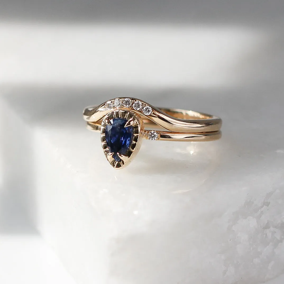 Diamond Wave Band 5-stone - made to order